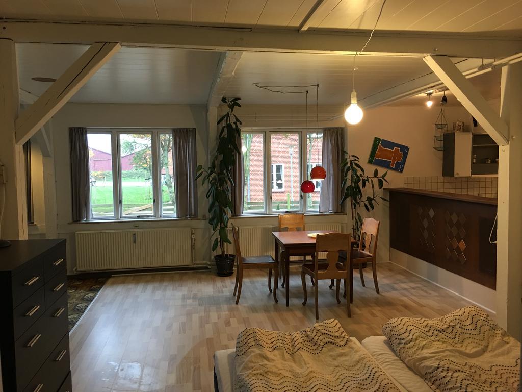 Studio Apartment In Højer Exteriér fotografie